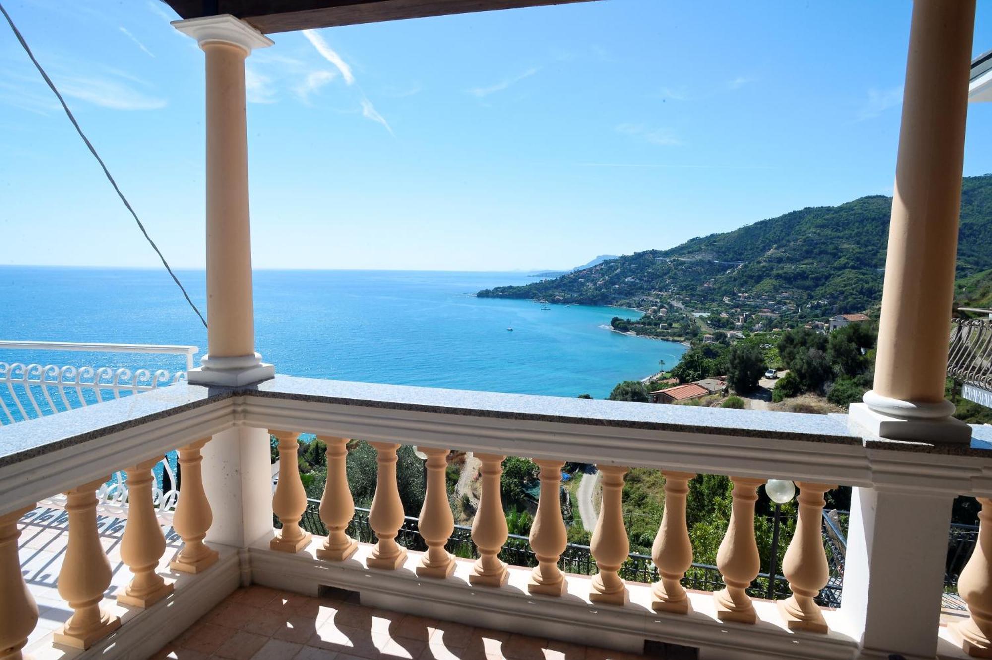 Avocado Villa Ventimiglia Dış mekan fotoğraf